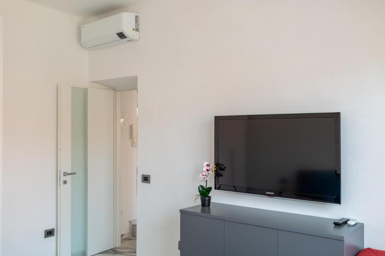Casa Vacanza " La Rosa " Imperia Liguria Kültér fotó