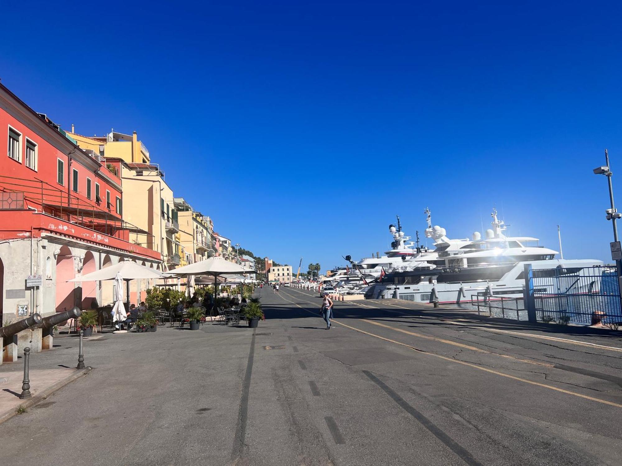 Casa Vacanza " La Rosa " Imperia Liguria Kültér fotó